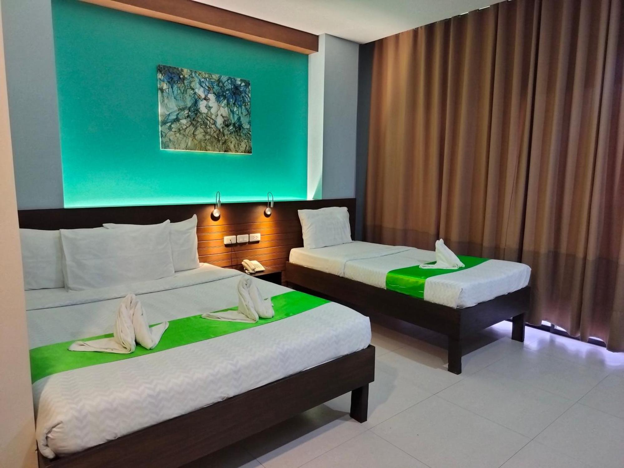 Cresebo Mansion Hotel Tagbilaran City Exterior photo